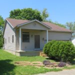 432 East Main Street, Leesburg – $189,000