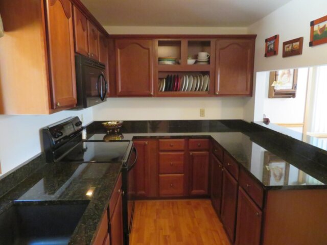 5977PoplarDriveMLS16