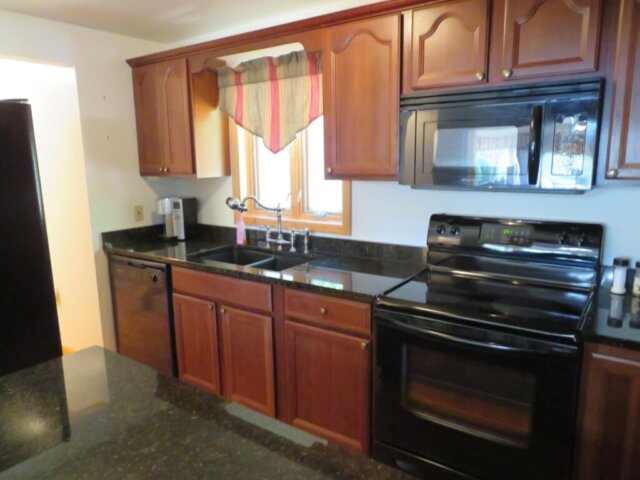 5977PoplarDriveMLS18