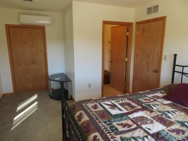 5977PoplarDriveMLS35